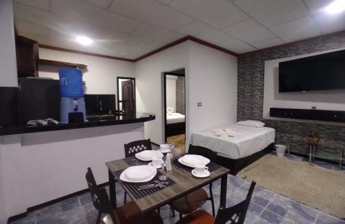 Puerto Baquerizo Moreno House | Beloved House