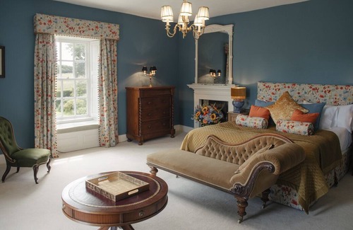 Hallington Villa | Belsay Manor House - Ten Bedroom Villa, Sleeps 20