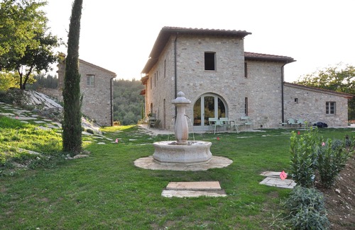 Castellina in Chianti Apartment | Belvedere 2+1 BR Luxe Apart In a Restored Tuscan Farm with Pool and Spa