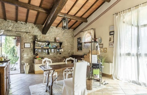 Gallina Villa | Belvilla by OYO Villa Acqua