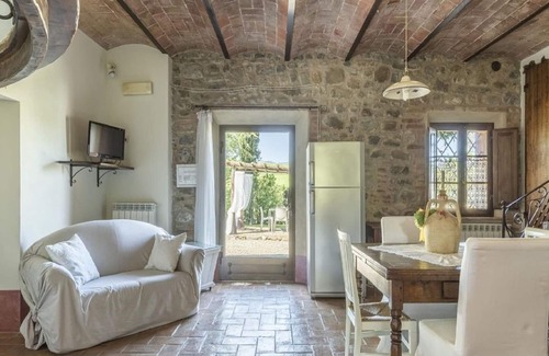 Gallina Villa | Belvilla by OYO Villa Acqua