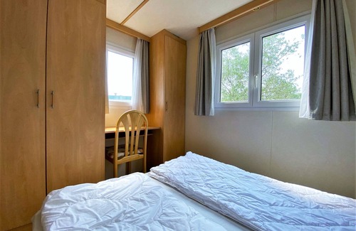 Capraia e Limite House | Belvilla by OYO Casa Bianca 4 pax