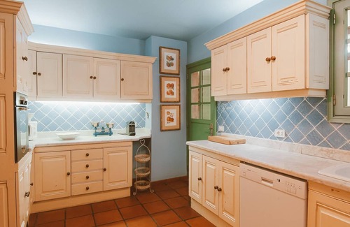 Vega de San Mateo Villa | Belvilla by OYO Cloty