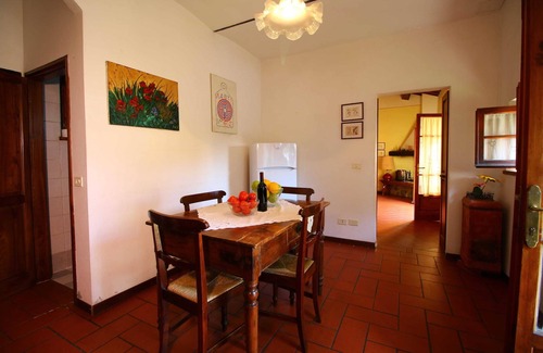 Camucia House | Belvilla by OYO Gli Archi