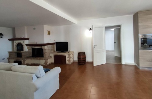 Granarola House | Belvilla by OYO il Giardino dei Pini