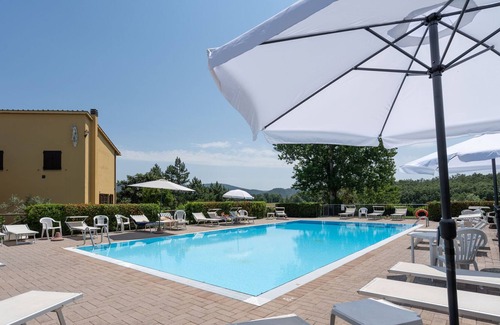 Casole d'Elsa Villa | Belvilla by OYO Selvatello Villino Trilo