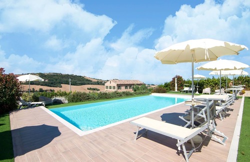 Fermo House | Belvilla by OYO La Corte