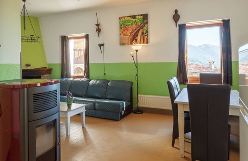 Poffabro Apartment | Belvilla by OYO La Cucagna Sei