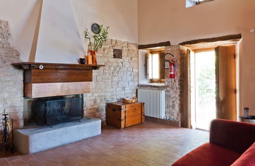 Furlo House | Belvilla by OYO Lovely Holday Home with Garden