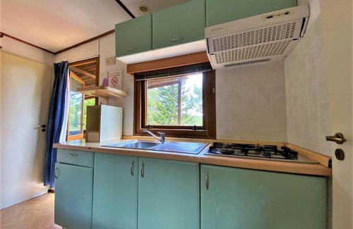 Capraia e Limite House | Belvilla by OYO Lovely bungalow with a shared pool