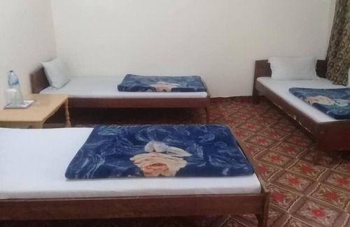 Brun Hotel | Benazir Hotel Kalash