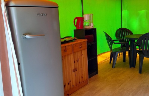 Fajoles RV Rental | Bengali tent