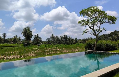 Sambahan Cabin | Benisari Batik Garden Cottage