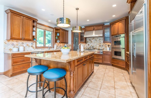 Manson House | Bennett Beach Estate WaterfrontnHawaii in WA with 134' of white sandy beach!