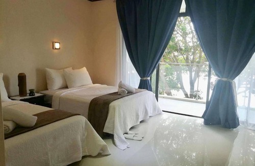 Mabini Hotel | Bentrina Diving Resort