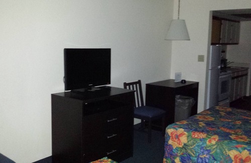 Downtown Myrtle Beach Hotel | Bermuda Sands on the Boardwalk