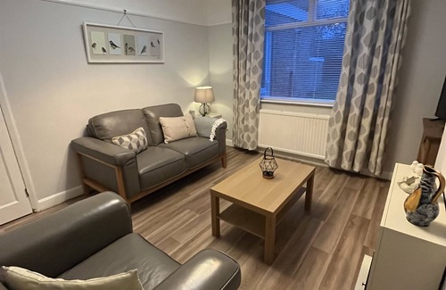 Wroughton House | Bernie’s - House