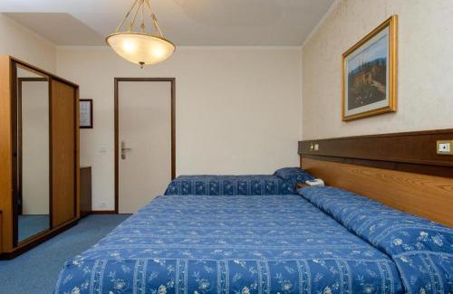 San Pellegrino Terme Hotel | Bes Hotel Papa San Pellegrino Terme