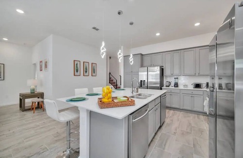 Veranda Palms House | Best 2025 Rates 12BR Veranda Palms Oasis – Sleeps 31, Only 6 Miles to Disney