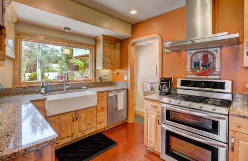 Central Colorado Springs House | BEST BACKYARD with hot tub, gas fire-pit, gas grill, studio gym and more!