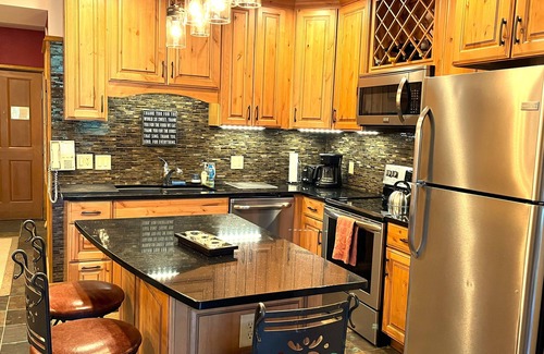 River Run Condo | Best deck view of River Run ski slope 1 min walk to gondola/village 2 bed 2 bath