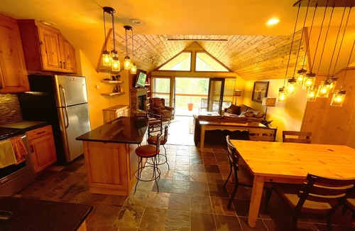 River Run Condo | Best deck view of River Run ski slope 1 min walk to gondola/village 2 bed 2 bath