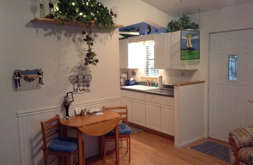 Payson Cottage | Best Kept Romantic Secret Get- A- Way!