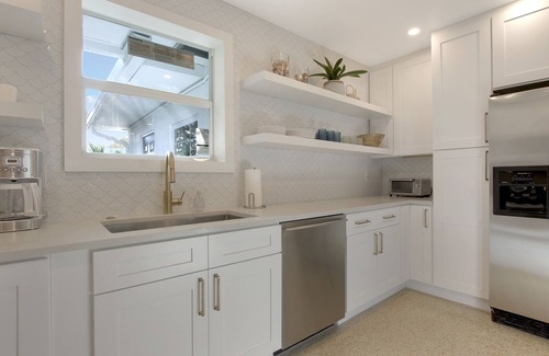 Inlet District House | BEST LOCATION IN JUPITER! On Intracoastal. Steps from Jupiter’s Love Steet.
