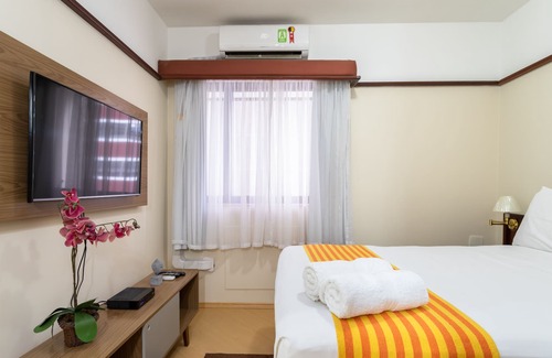 Cerqueira Cesar Apartment | * * Best location in São Paulo, 2 blocks from Av. Paulista - Gardens **