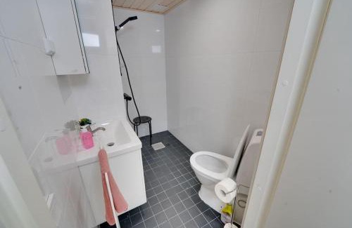 Tampere Apartment | Best location in Tampere! Modern city apartment, 2rooms, kitchen and balcony
