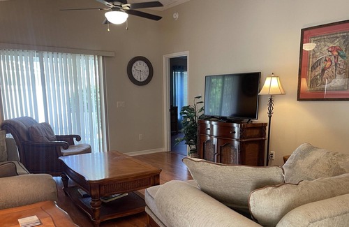 Virginia Trace House | Best Locaton in The Villages Walking Distance to Lake Sumter Landing