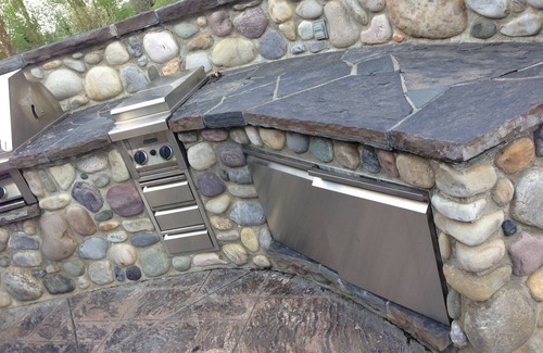 Vernon House | Best lot on the lake