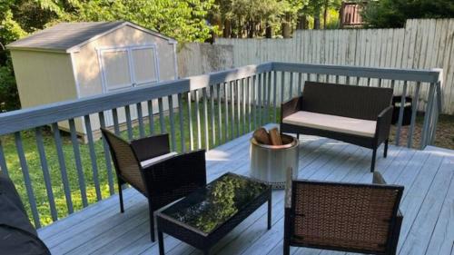 Royal Pines House | Best of the Blue Ridge by AvantStay A Location