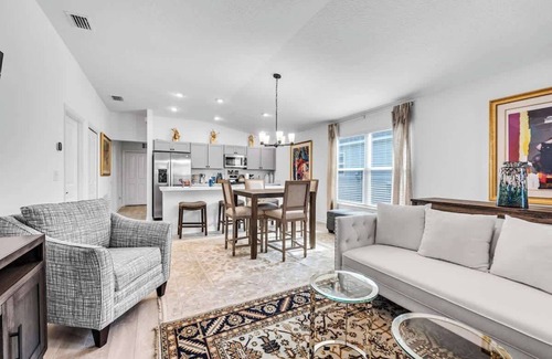 Okahumpka House | Best of The Villages! 2BR/2BA Home with Cart & Amenity Access