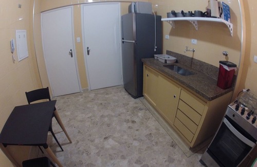 Gonzaga Apartment | Best point of the Gonzaga, building facing the sea, private garage, 3 malls .