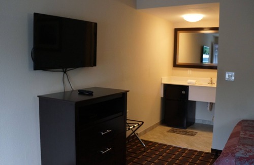 Plainville Hotel | Best Stay Inn