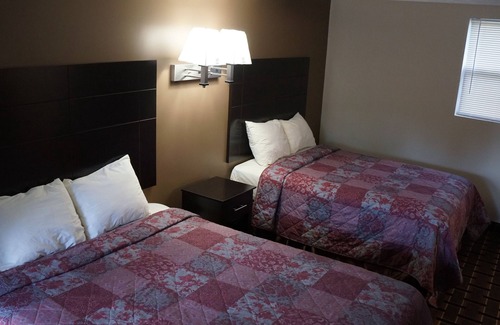 Plainville Hotel | Best Stay Inn