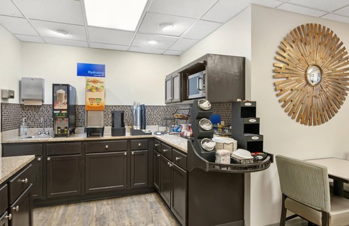 Brookfield Hotel | Best Western Brookfield