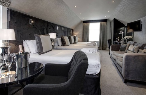 Chiswick Hotel | Best Western Chiswick Palace & Suites