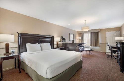 Corona Hotel | Best Western Corona Hotel & Suites