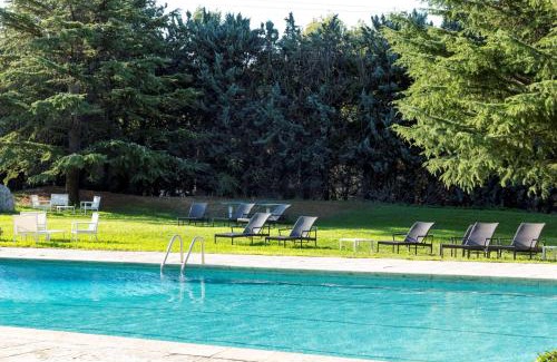 Salon-de-Provence Hotel | Best Western Domaine de Roquerousse