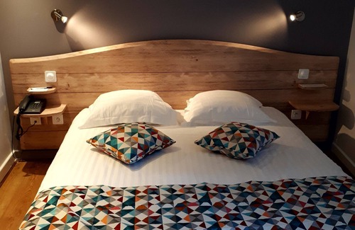 Figeac Hotel | Best Western Hotel Le Pont D'Or