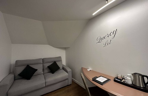 Figeac Hotel | Best Western Hotel Le Pont D'Or