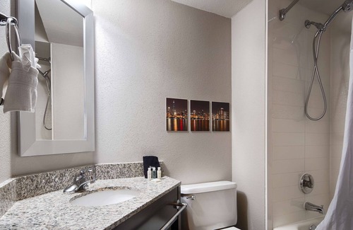 Elk Grove Village Hotel | Best Western O'Hare/Elk Grove Hotel