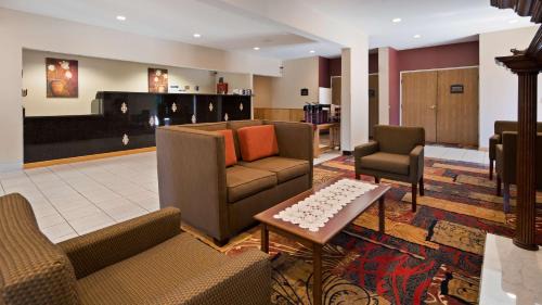 Saugatuck Hotel | Best Western Plaza Hotel Saugatuck