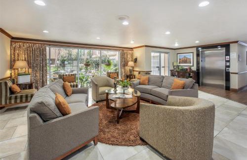 Schertz Hotel | Best Western Plus Atrium Inn