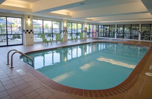 Bentonville Hotel | Best Western Plus Castlerock Inn & Suites