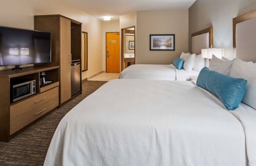 Hudson Hotel | Best Western Plus Hudson I-94