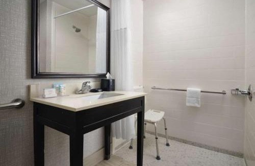 Clinton Hotel | Best Western Plus Jackson Clinton