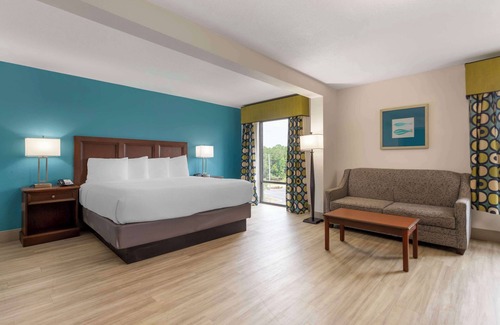 Vaught Hotel | Best Western Plus Myrtle Beach @ Intracoastal
